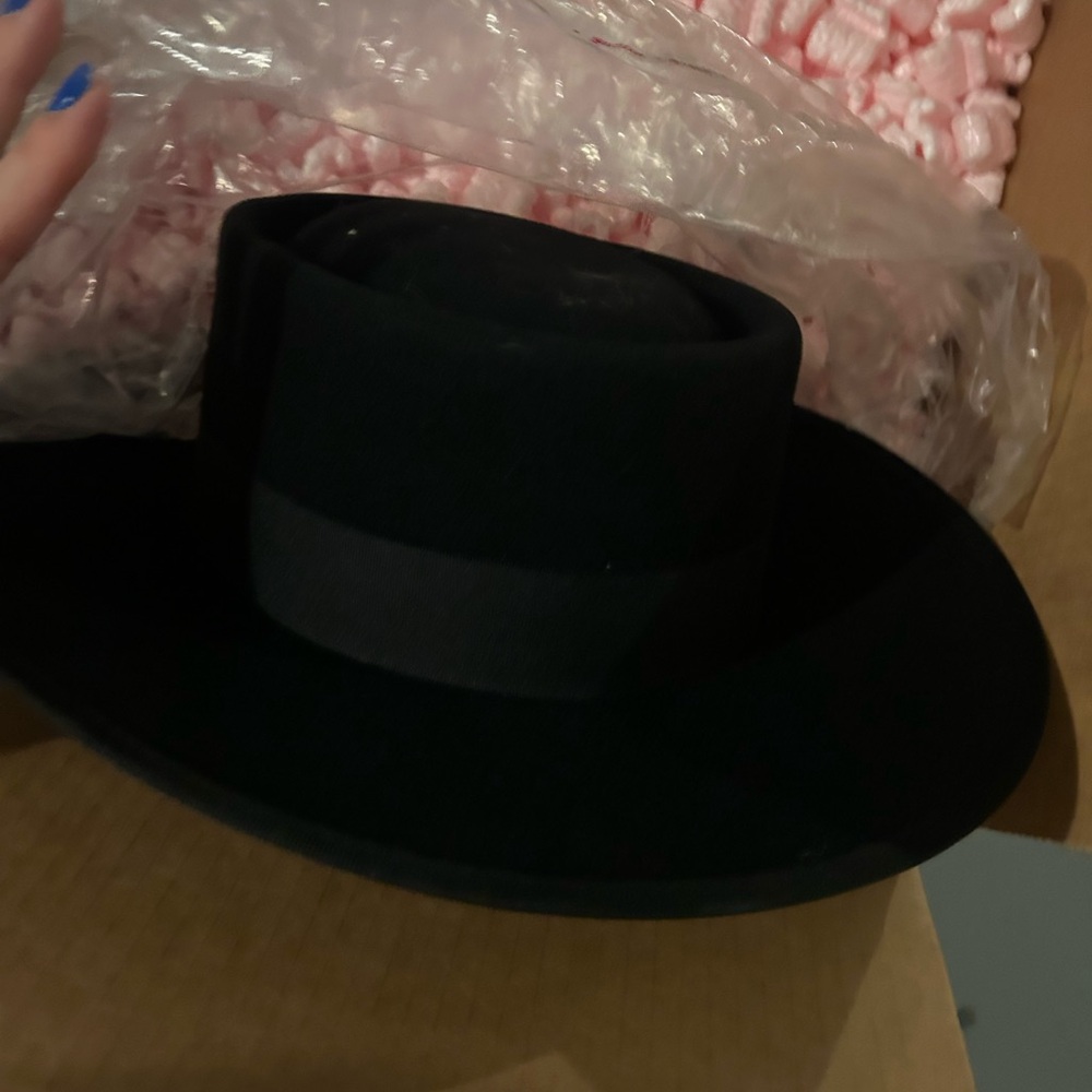 Hand painted one of a kind, Luna bloom western style hat - Picture 2 of 2